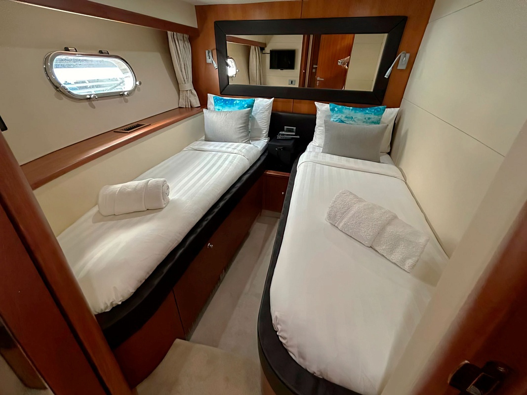 Аренда моторной яхты Sunseeker Manhattan 60 Sea Scape на Пхукете, Таиланд